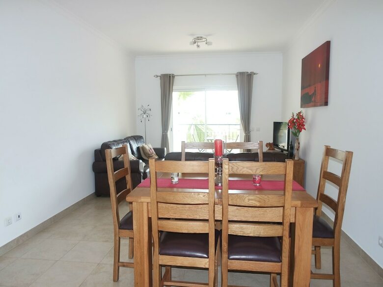 B25 - Abrotea 2 Bed Apartment By Dreamalgarve