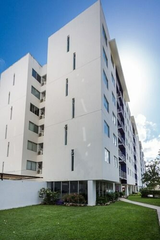 Apartamentos Homeuniko