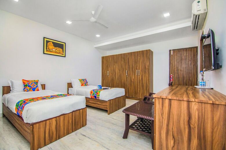 Fabhotel Venkeys Service Apartment