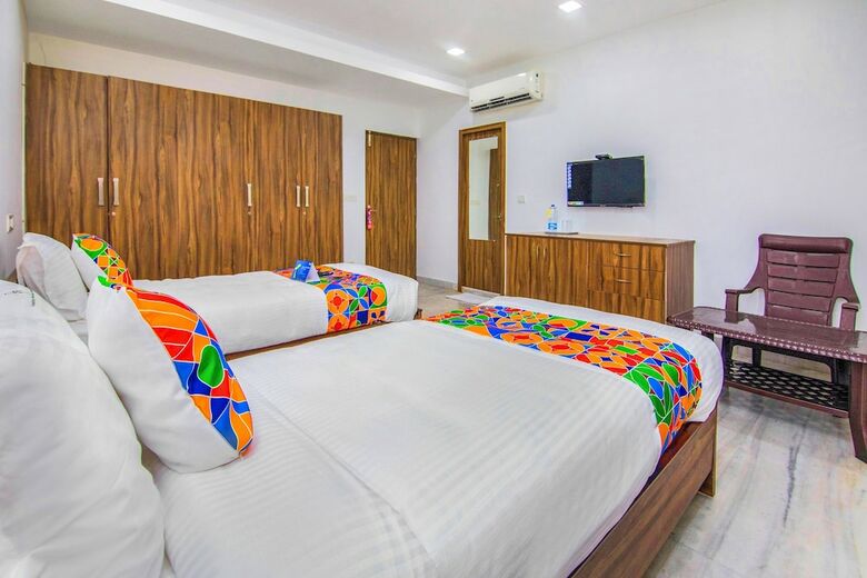 Fabhotel Venkeys Service Apartment