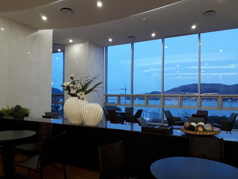 Hotel Ramada Suites By Wyndham Geoje