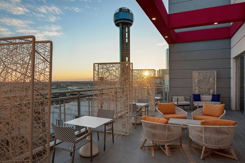 Hotel Courtyard By Marriott Dallas Downtown/reunion District
