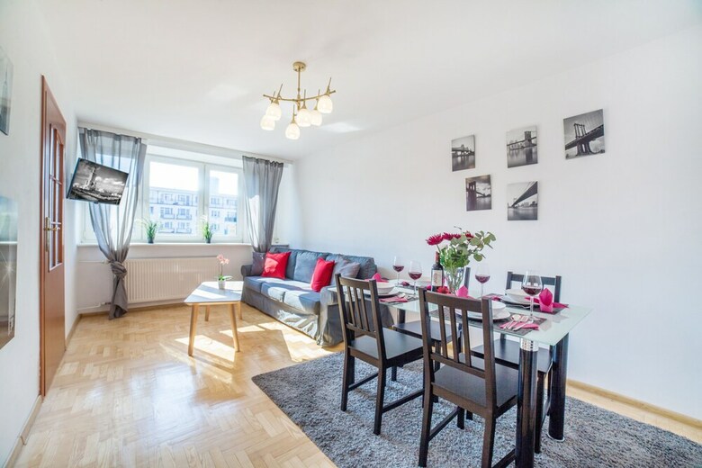 Apartamentos Little Home - Warsaw Royal