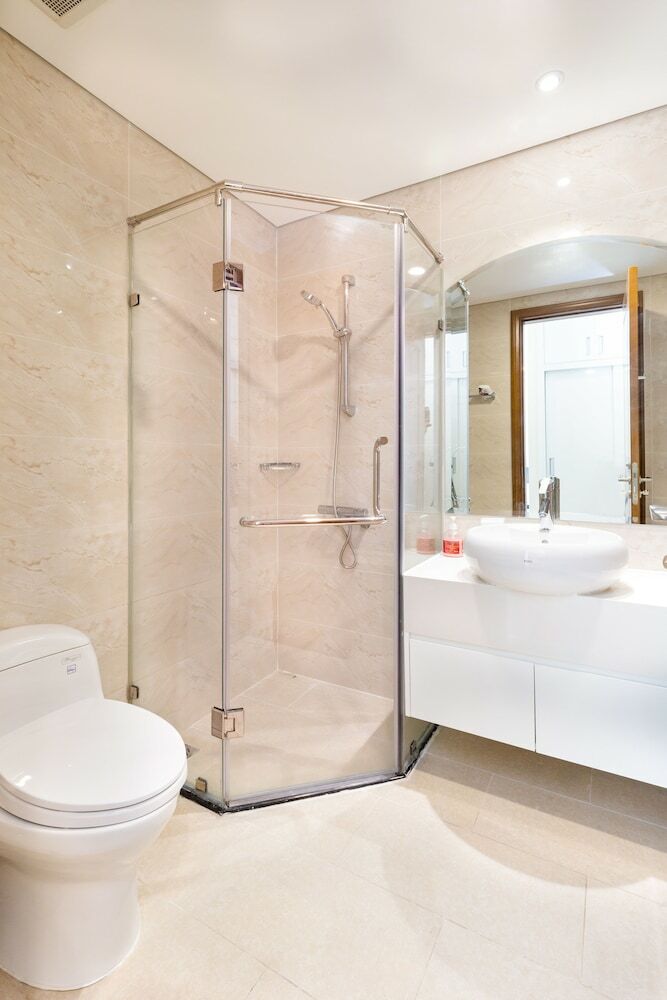 Aparthotel Vinhomes Central Park - Luxury Apartment