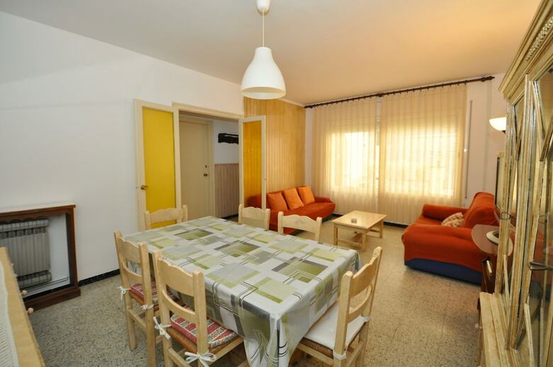 Villa Townhouse Plaza Par�s