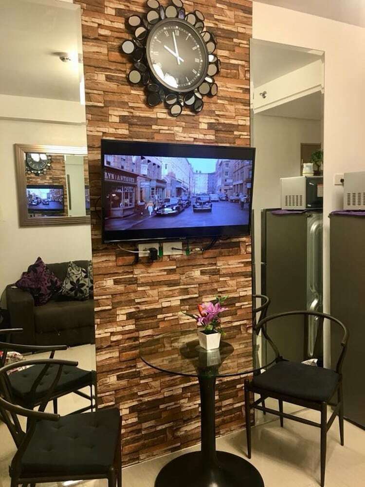 5 Star Luxury Condo Shore Residences