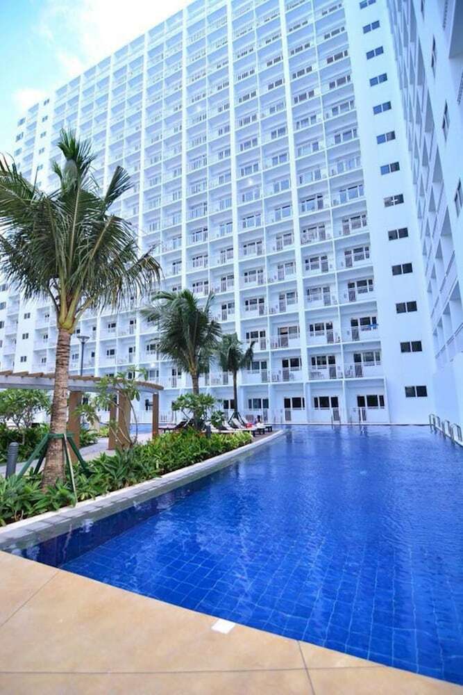 5 Star Luxury Condo Shore Residences
