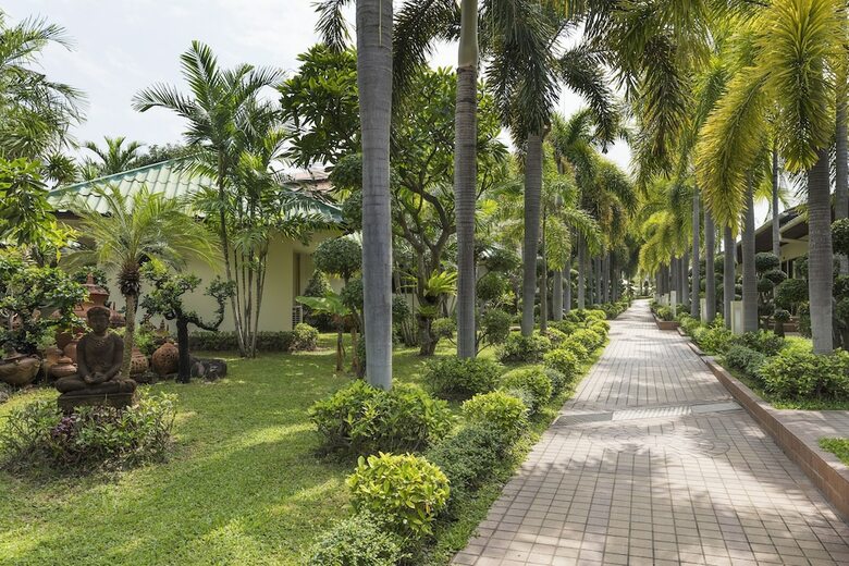 Hotel Thai Garden Resort