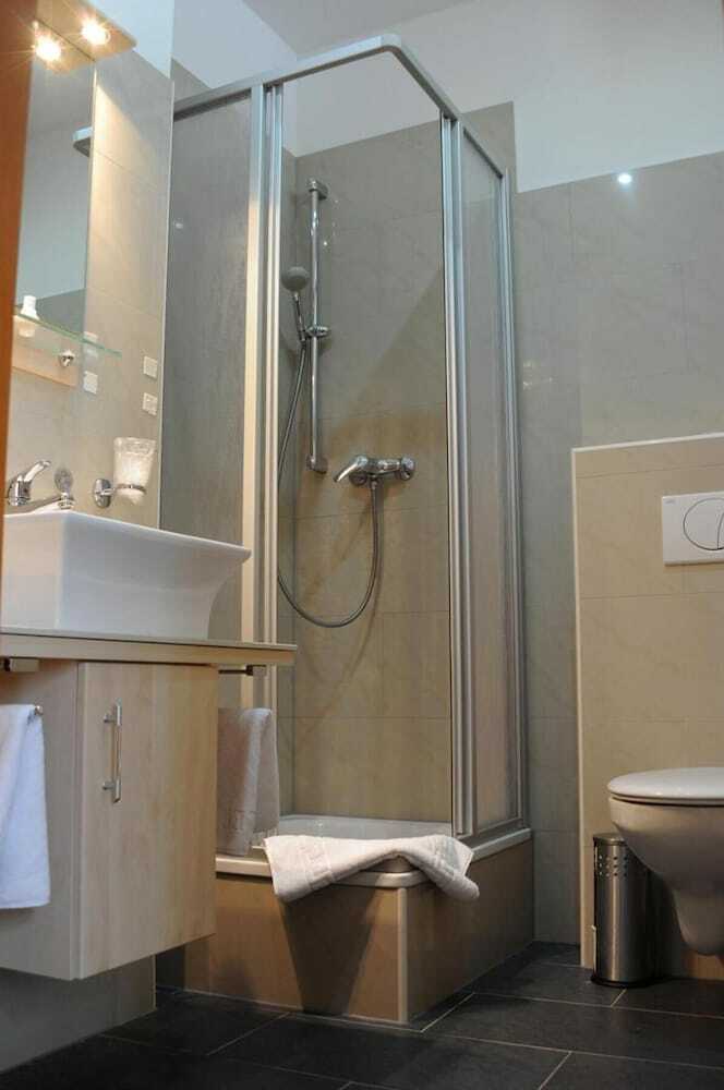 Hotel Atlas Halle