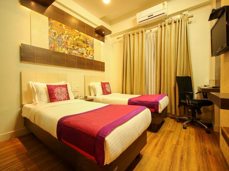 Oyo 7752 Hotel Diva Residency