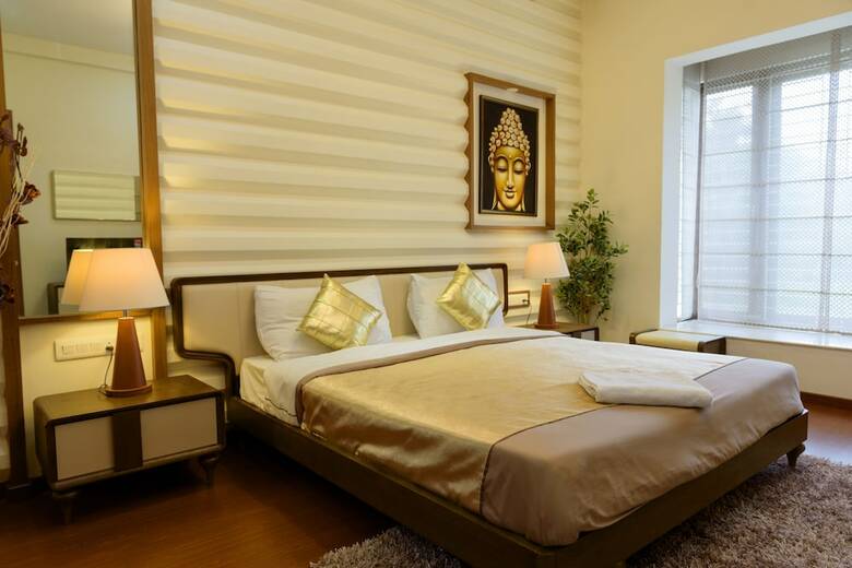 Villa Swiss Royal Suites