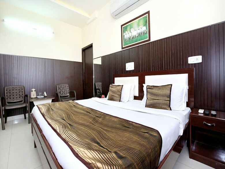 Oyo 6939 Hotel Aashiana