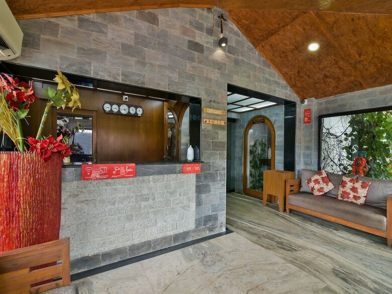 Hotel Oyo 4977 Kristal Sands Beach Resort