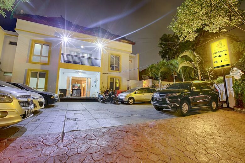 Hotel Literooms Setiabudi Sudirman