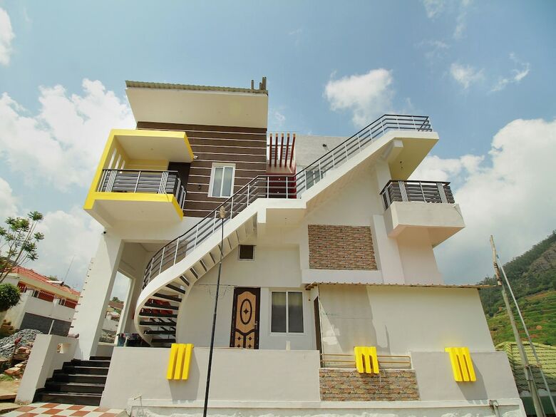 Hotel Oyo 14240 Mohan Residency