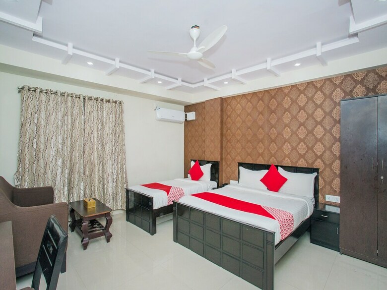 Hotel Oyo 16455 Amazing  Inn