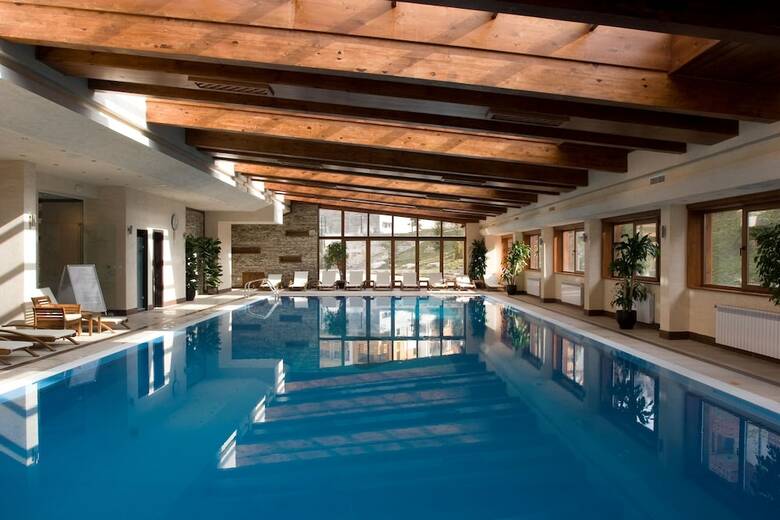 St. Ivan Rilski Hotel & Apartments