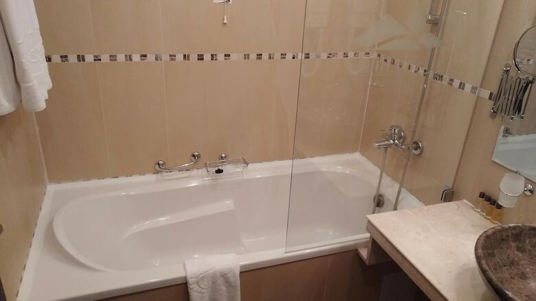 St. Ivan Rilski Hotel & Apartments