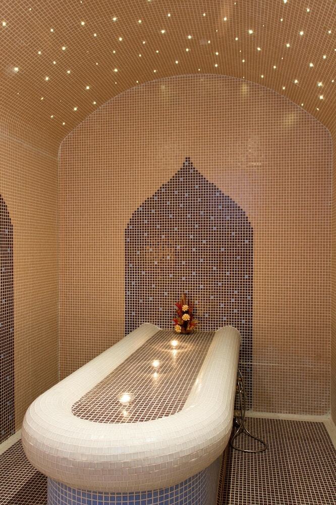 St. Ivan Rilski Hotel & Apartments