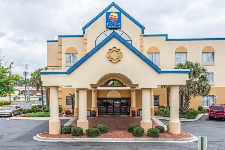 Hotel Comfort Inn & Suites Ft. Jackson Maingate