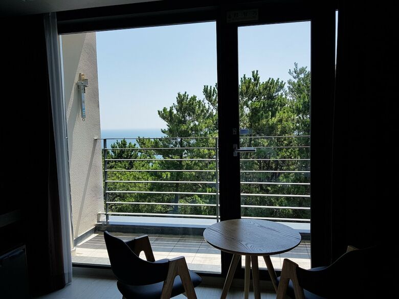 Suntree Hotel