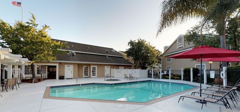 Chase Suite Hotel Newark