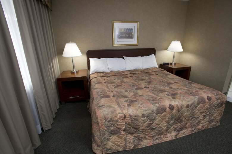 The Falls Hotel & Inn