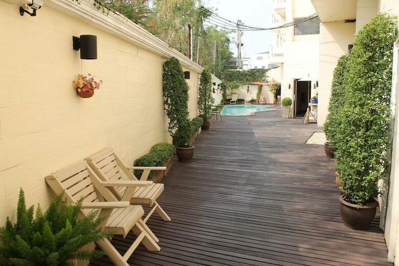 Royal Peninsula Hotel