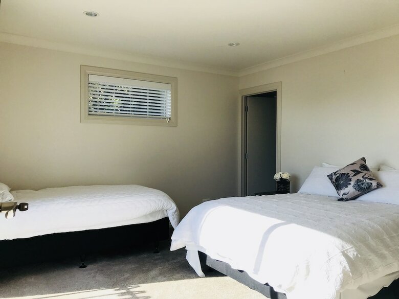 Hotel Emily's Holiday House