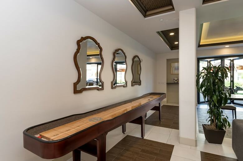 Apartamentos Bluebird Suites In Silicon Valley