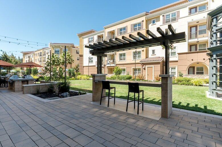 Apartamentos Bluebird Suites In Silicon Valley