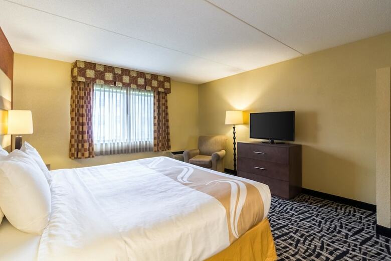 Hotel Quality Inn & Suites Mayo Clinic Area