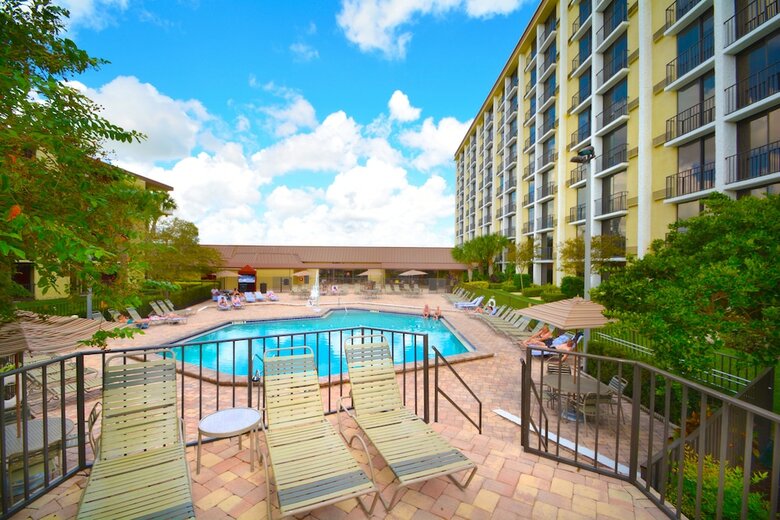 Hotel Rosen Inn, Closest To Universal