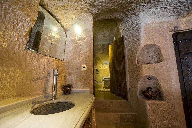 The Village Cave Hotel