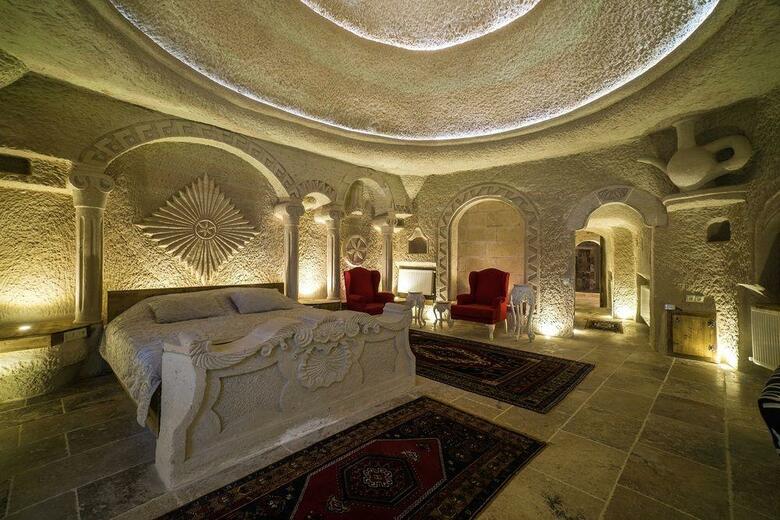 The Village Cave Hotel