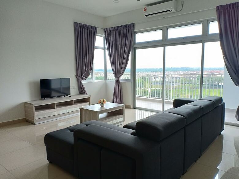Apartamentos Centra Residences At Nasa City