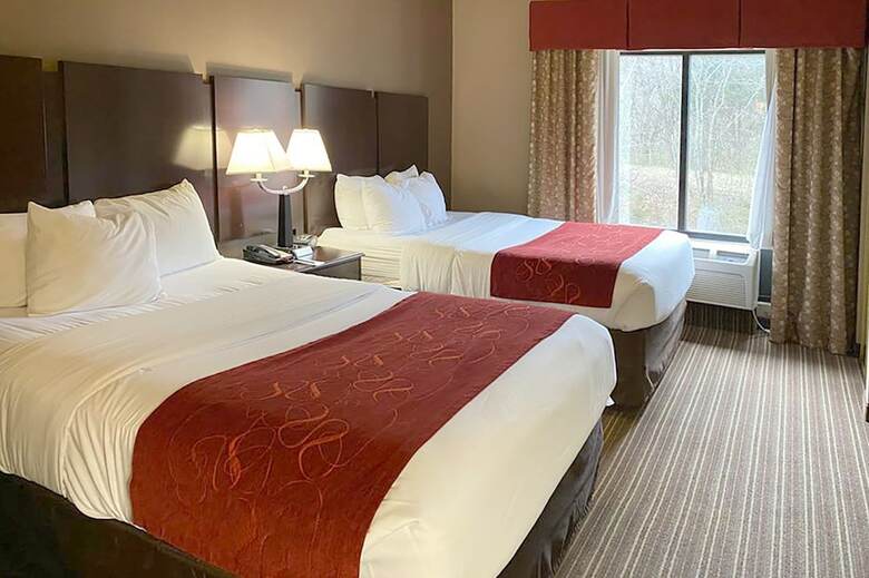 Oyo Hotel Portland Tn Route 52 West