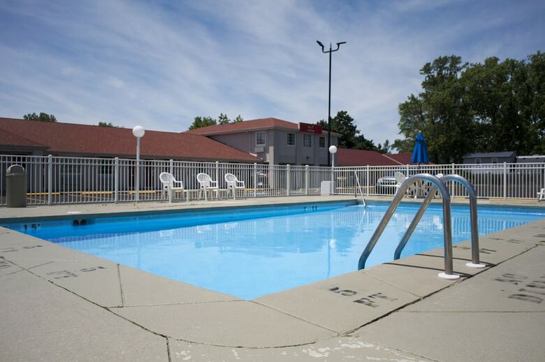 Motel Econo Lodge Inn & Suites South