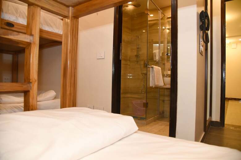 Hostal Atlanta At New Delhi Train Station