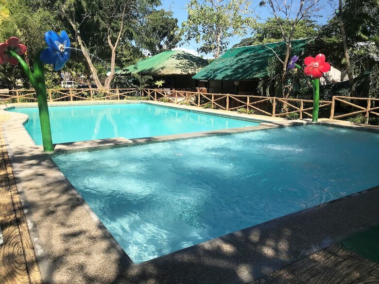 Hotel Paseo Verde Beach Resort