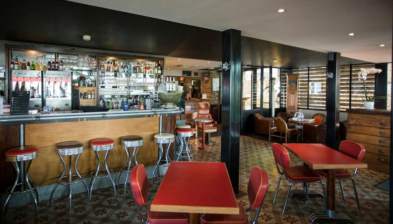 Hotel L'ermitage H�tel Cuisine-�-manger