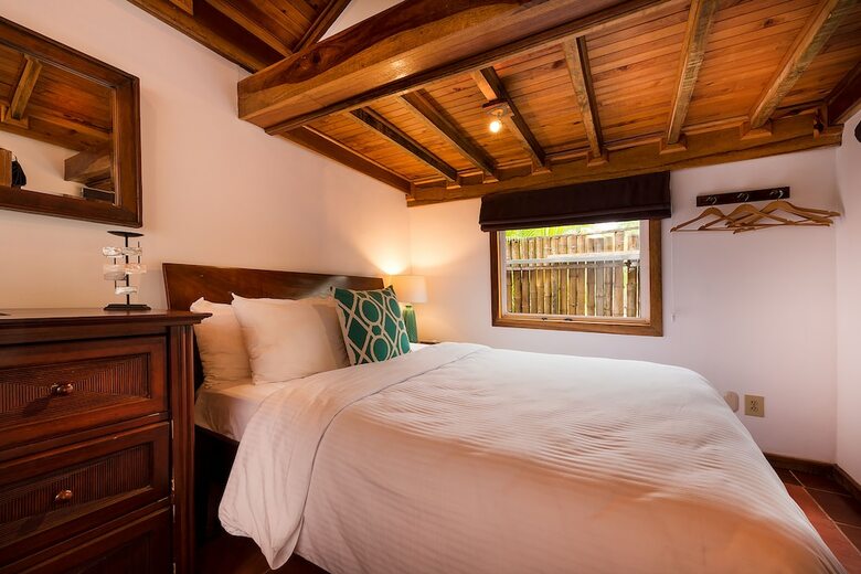 Hotel Ripjack Inn