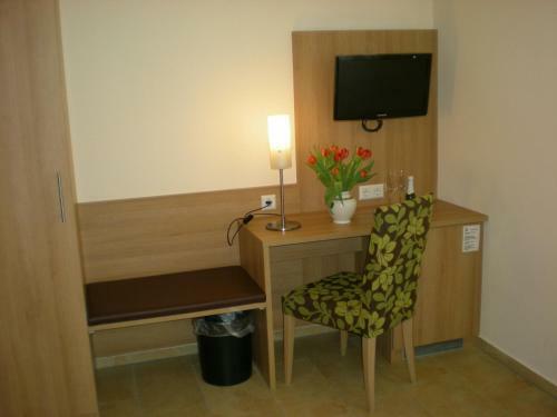 Hostal Hotel Gasthof Goldener L�we