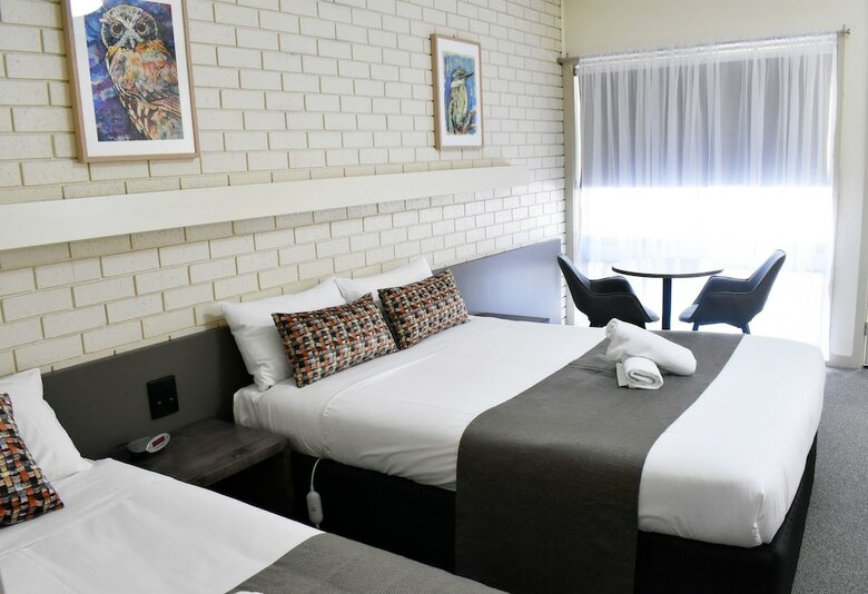 Clubarham River Motel