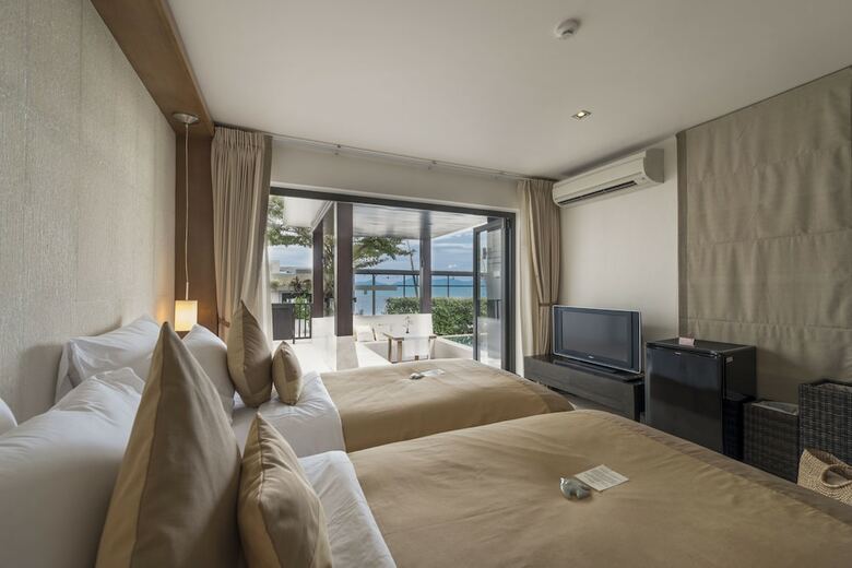 Hotel The Sea Koh Samui Beachfront Resort & Spa