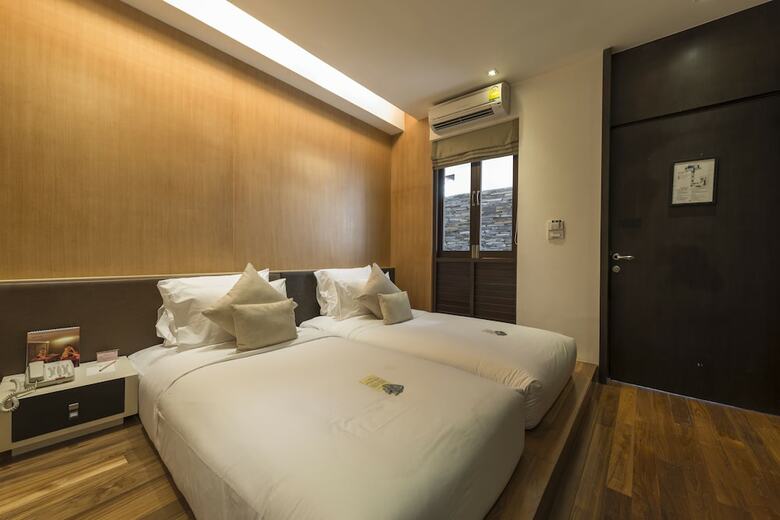 Hotel The Sea Koh Samui Beachfront Resort & Spa