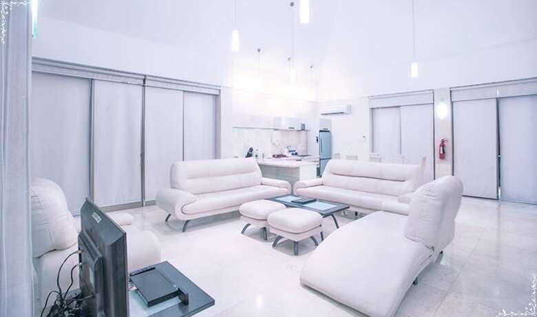 Hotel Furamaxclusive Ocean Beach, Seminyak, Bali