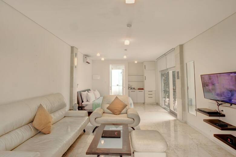 Hotel Furamaxclusive Ocean Beach, Seminyak, Bali