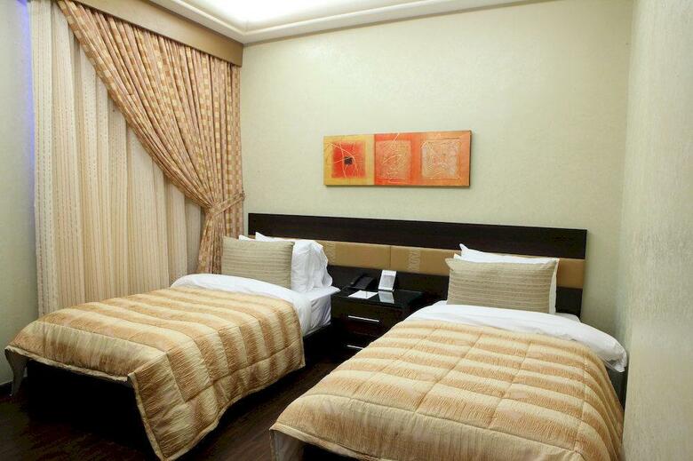 Imperial Suites Hotel