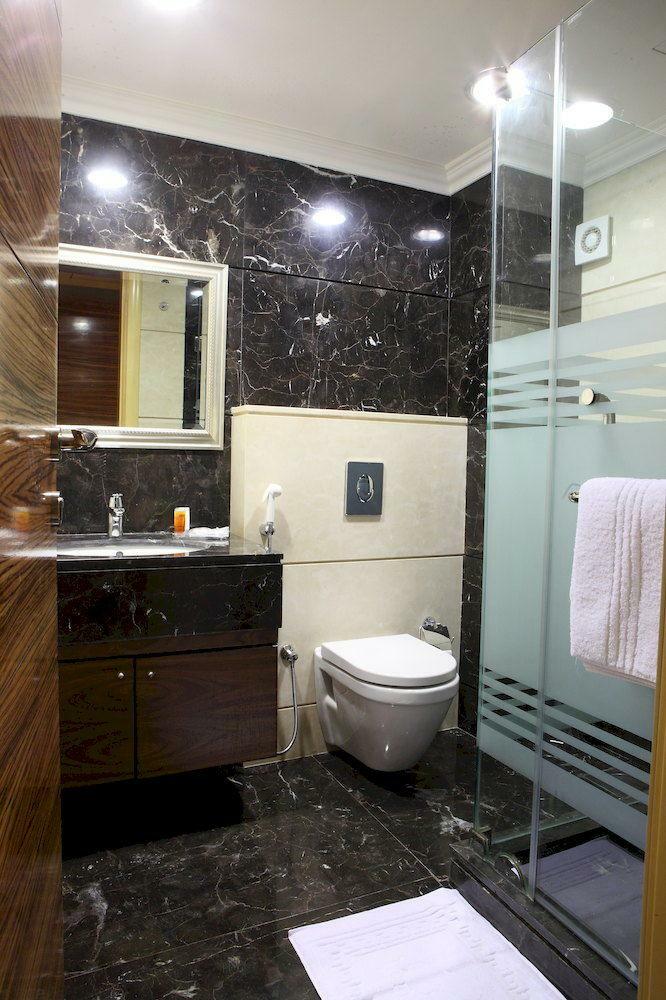 Imperial Suites Hotel